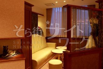 プロのヘアメイクで毎日最高の自分☆こじんまり店舗で緊張ゼロ♪