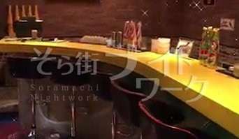 秋葉原の人気店♪“ラフ系”のカワイイ制服で気分も上々↑↑