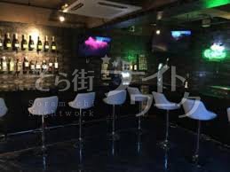 【時給3000円】西東京注目のガールズバー★未経験者歓迎🎵
