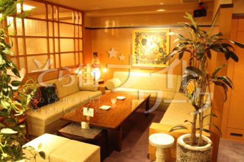 小中学校は明日から夏休み♪大人だって楽しみたいですね☆