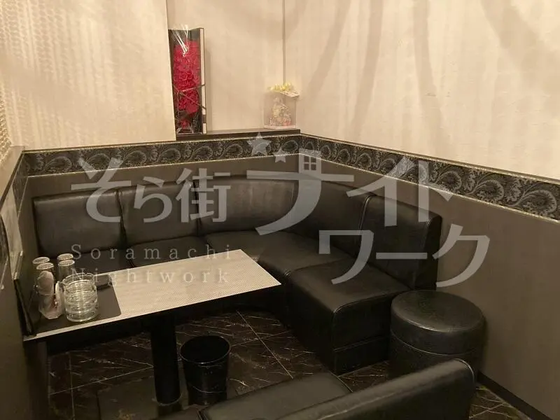 稼がせるのが当たり前!慕われ店長のモットーは「楽しく稼ごう」♪