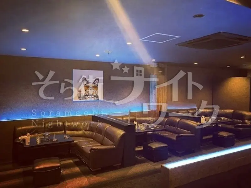 初ナイトでも安心の“BARみたいな空気感”♪体験時給3000円★