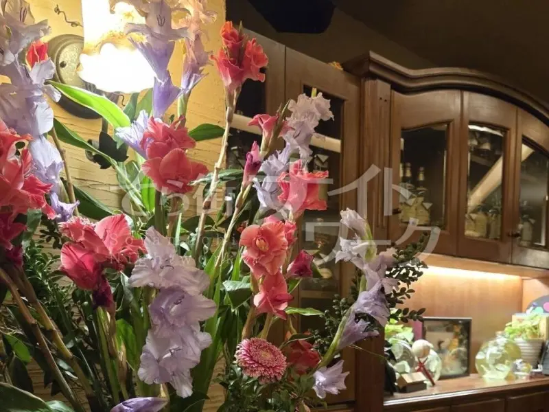 無理しない夜バイト♪常連様が9割の安心店★体験日給1万円！