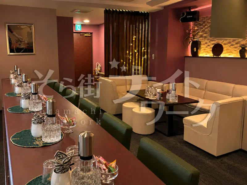 【時給3,000円】20~40代活躍♪会話のテンポが心地いい店☆