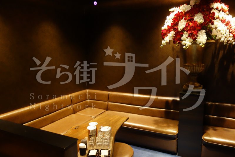 祇園の高級店ならではの高時給！高額バックも賞金もアリ♪