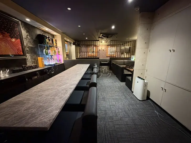 オープンしたての今がチャンス♪優しい店長と始める安心の夜バイト★